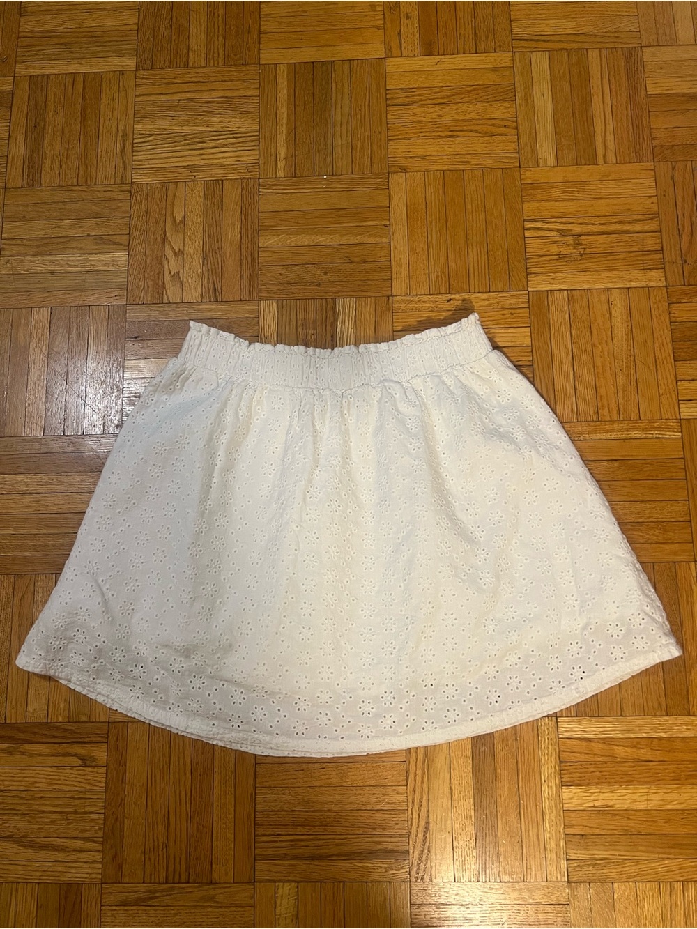 Coquette and whimsy in this Lizaful White Eyelet  Skirt size 8